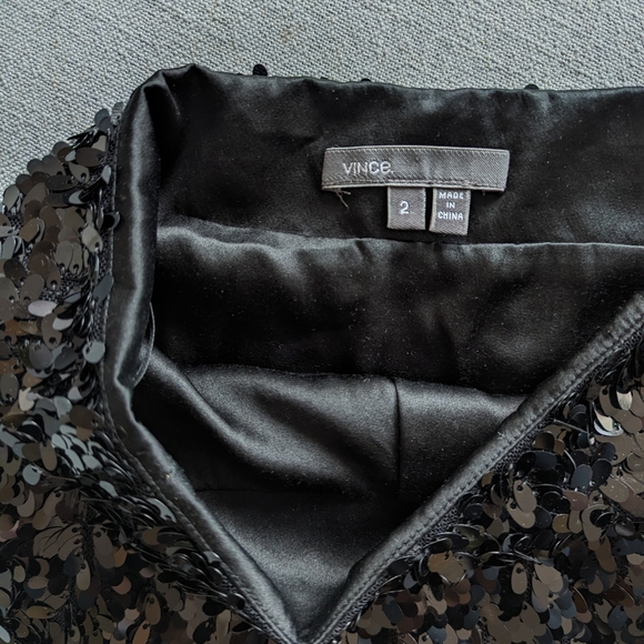 Vince Black Sequin Mini Skirt, 2/XS - Picture 3 of 3